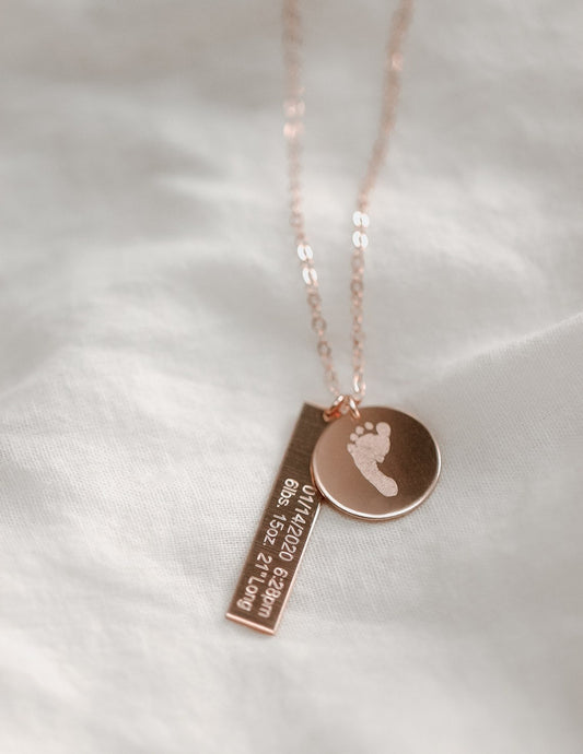 Gold Personalized Necklace Close Up